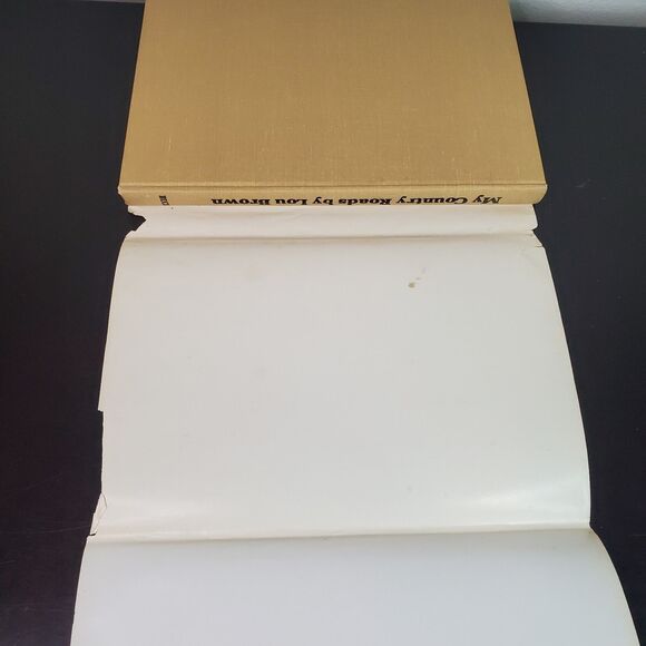 My Country Roads by Lou Brown 1979 Hardcover SIGNED 1st Edition, Newspaper Clips - Picture 8 of 16